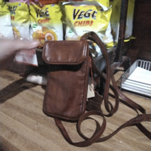 Load image into Gallery viewer, Handbag Leather