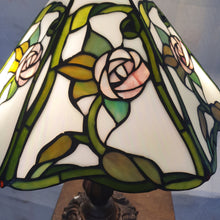 Load image into Gallery viewer, Leadlight Lamp Lucinda Table Lamp
