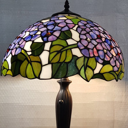 Leadlight Style Violets Table Lamp - Beths Emporium