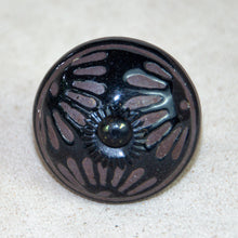 Load image into Gallery viewer, Hand Painted Antique Ceramic Door Drawer Knob - Black Etched Daisy Chain - Beths Emporium