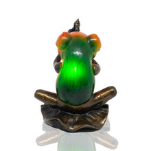 Load image into Gallery viewer, Frog lamp - Saxaphone - Beths Emporium